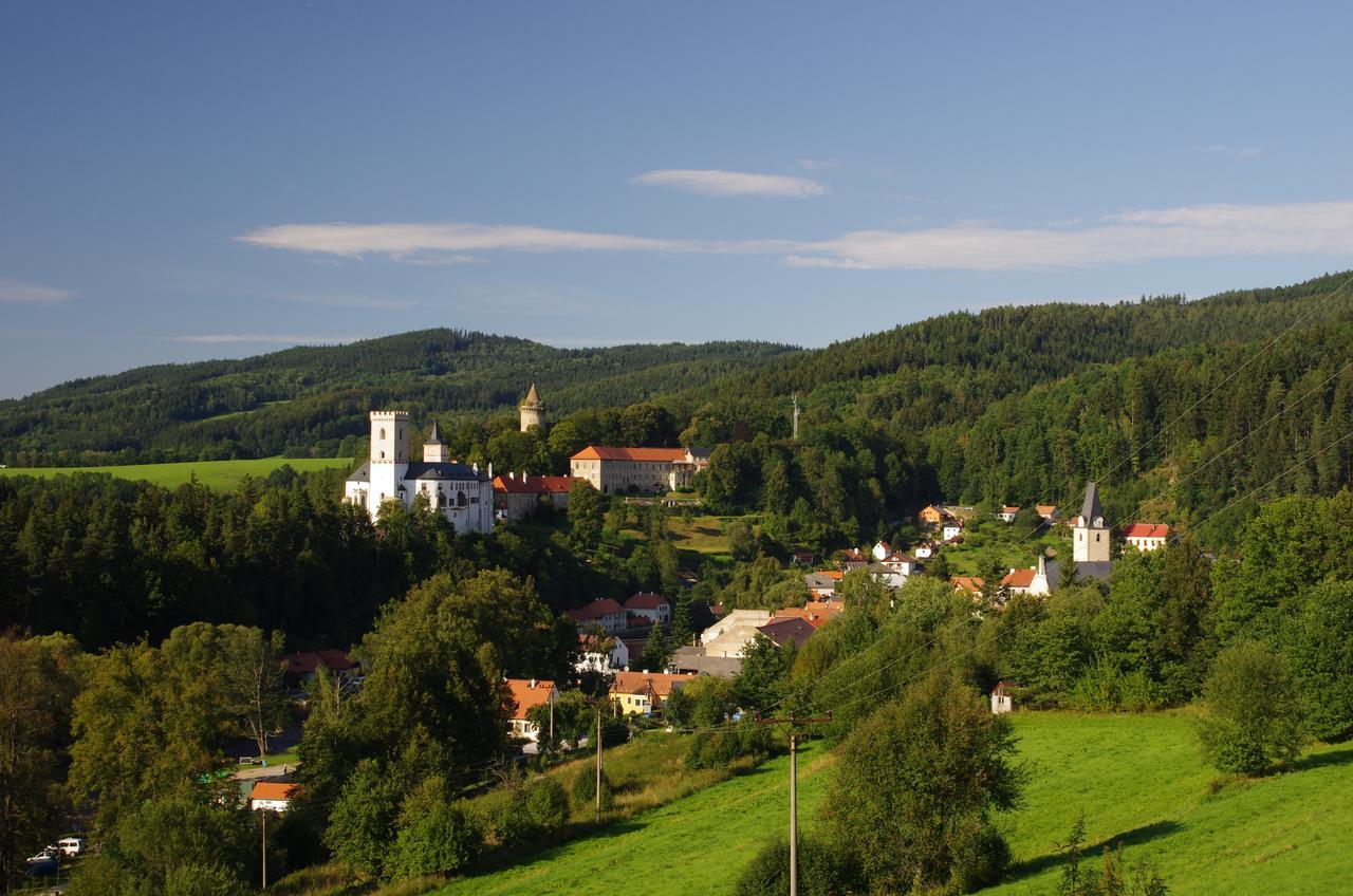 Penzion U Candru Vyšší Brod Eksteriør bilde