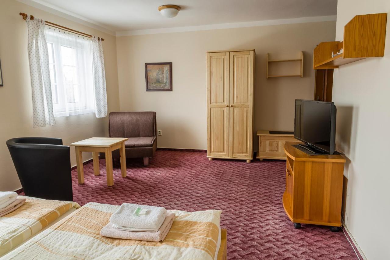 Penzion U Candru Vyšší Brod Eksteriør bilde